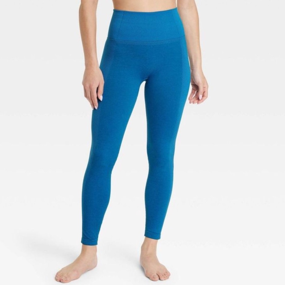 All in Motion Seamless High-Rise Leggings